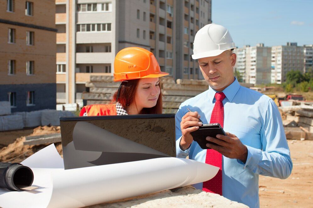 Role of a Construction Contractor managing home and business projects.